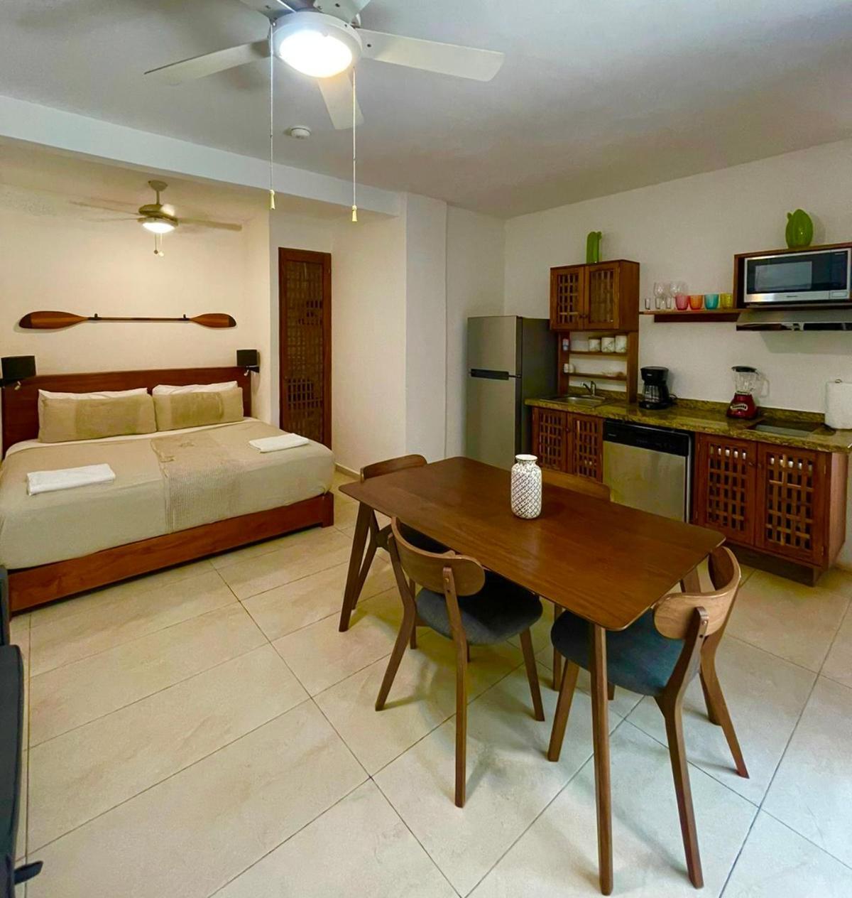 Lunata Aldea Zama 201 Private Rooftop Pool Apartment