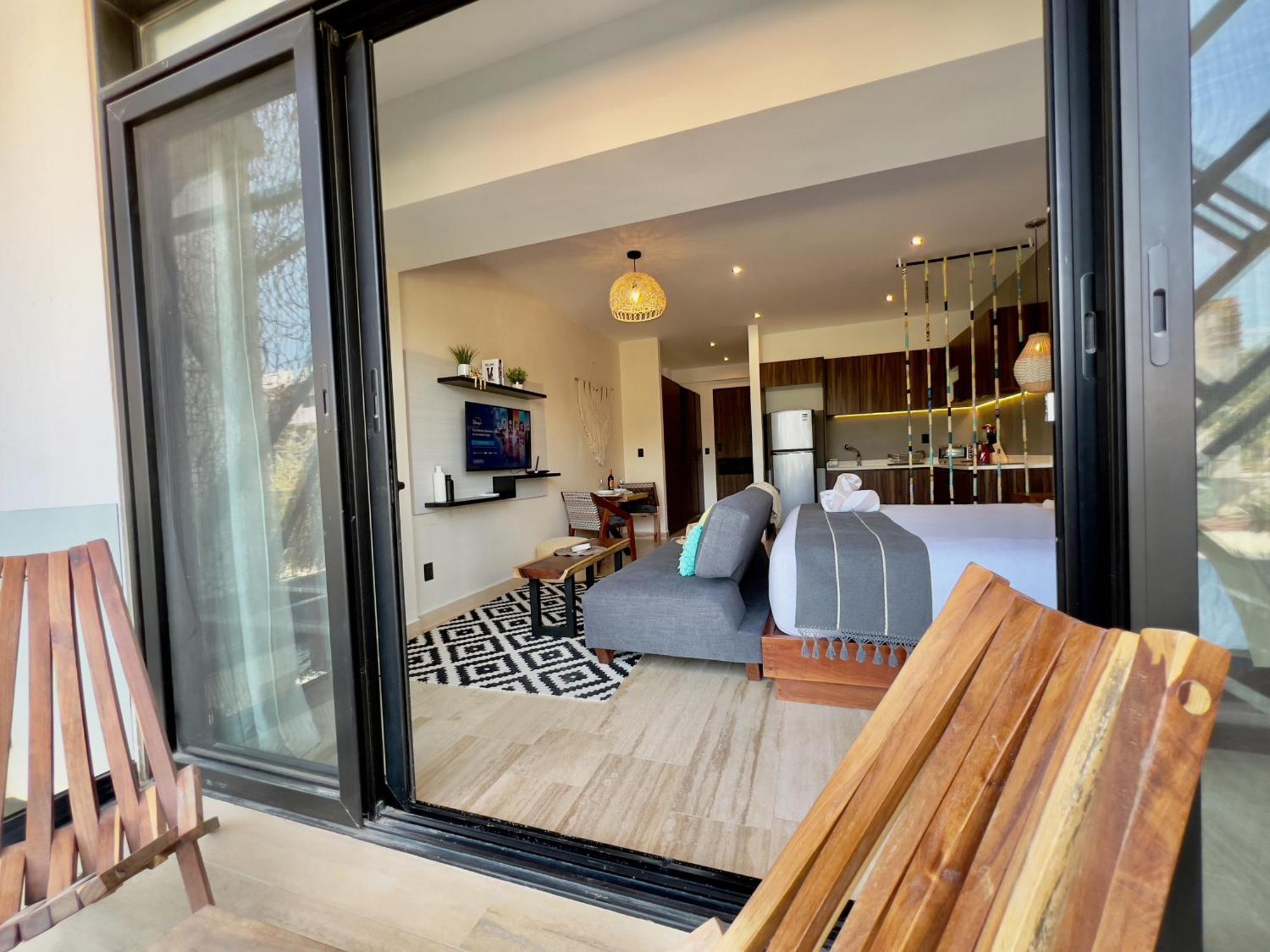 Unwind | Private Balcony & Rooftop Pools | Casago * Tulum