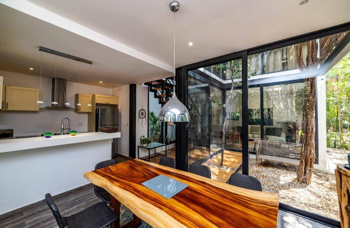 Chic 3-levels At Mun - Rooftop Deck - Pool Holiday home *