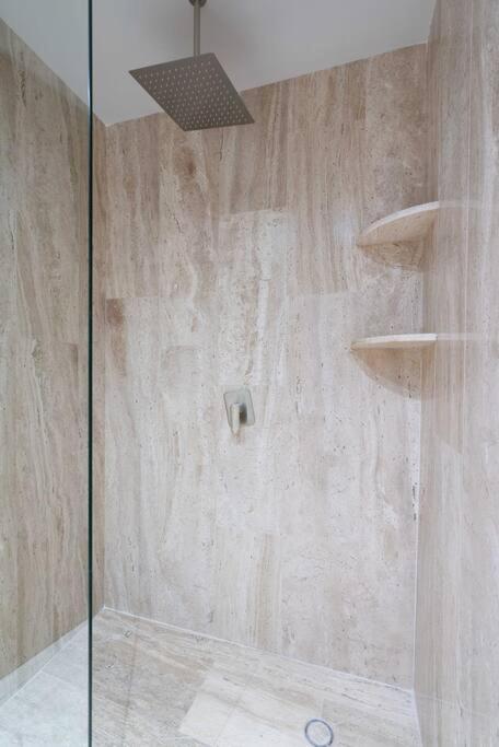 Moderno Loft Temple Ii A112 By Sandy Powerful