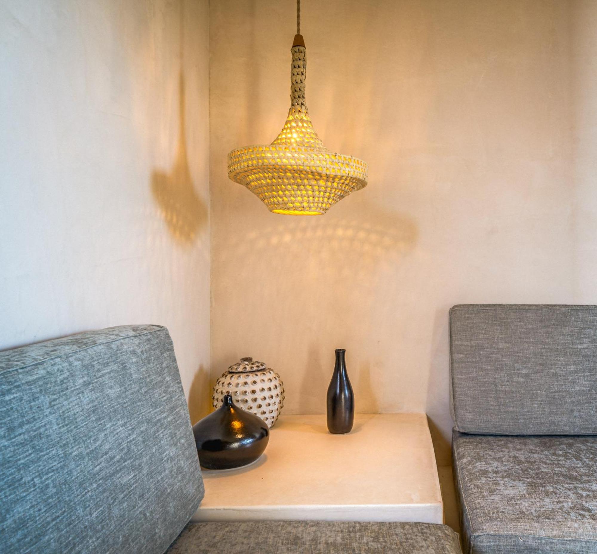 Fast Wi-fi 1br In With Pool, Restaurant, Gym Apartment *