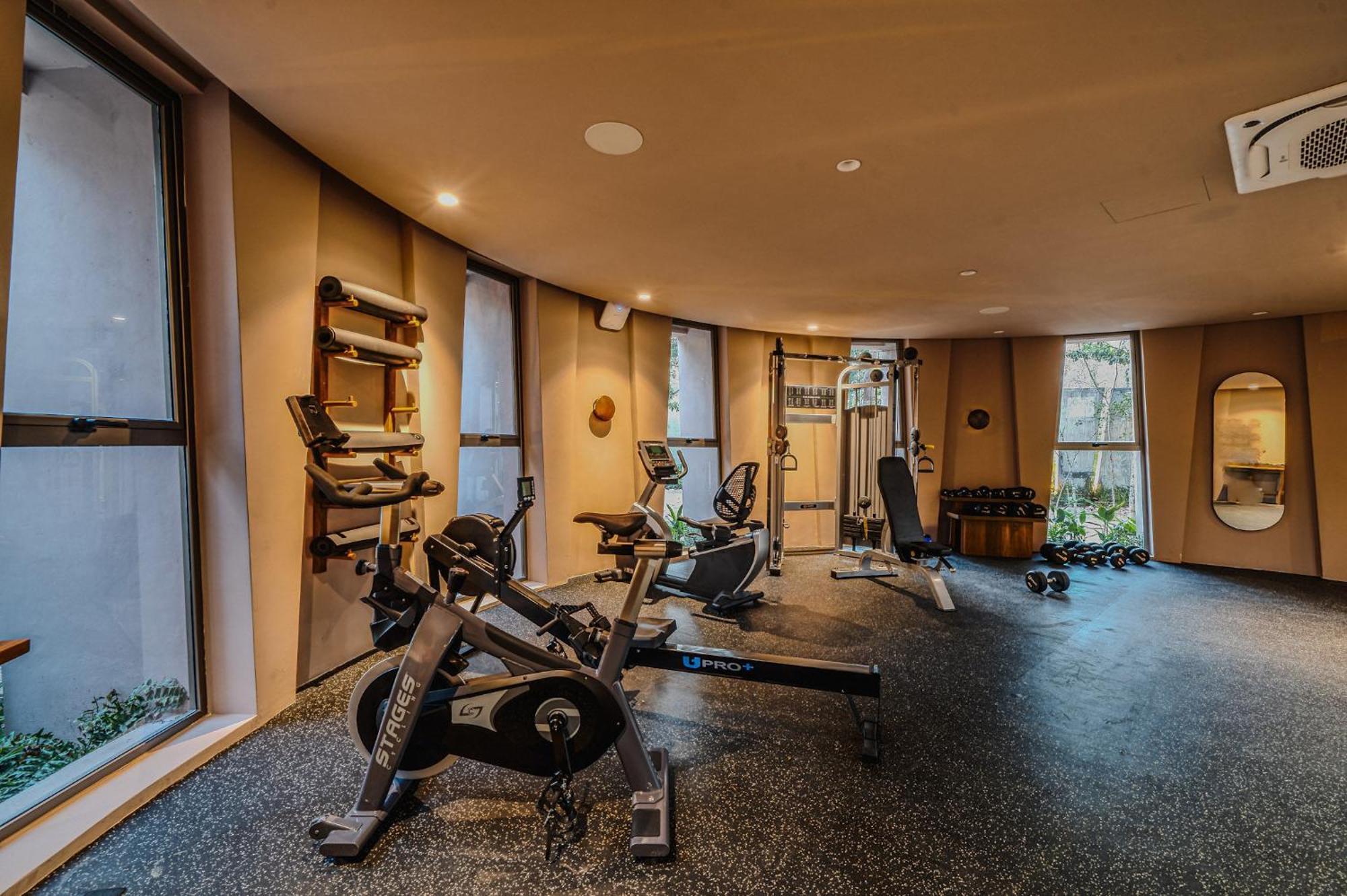 Heavenly 3br Ph W Private Pool, Gym, Yoga Class Apartment *