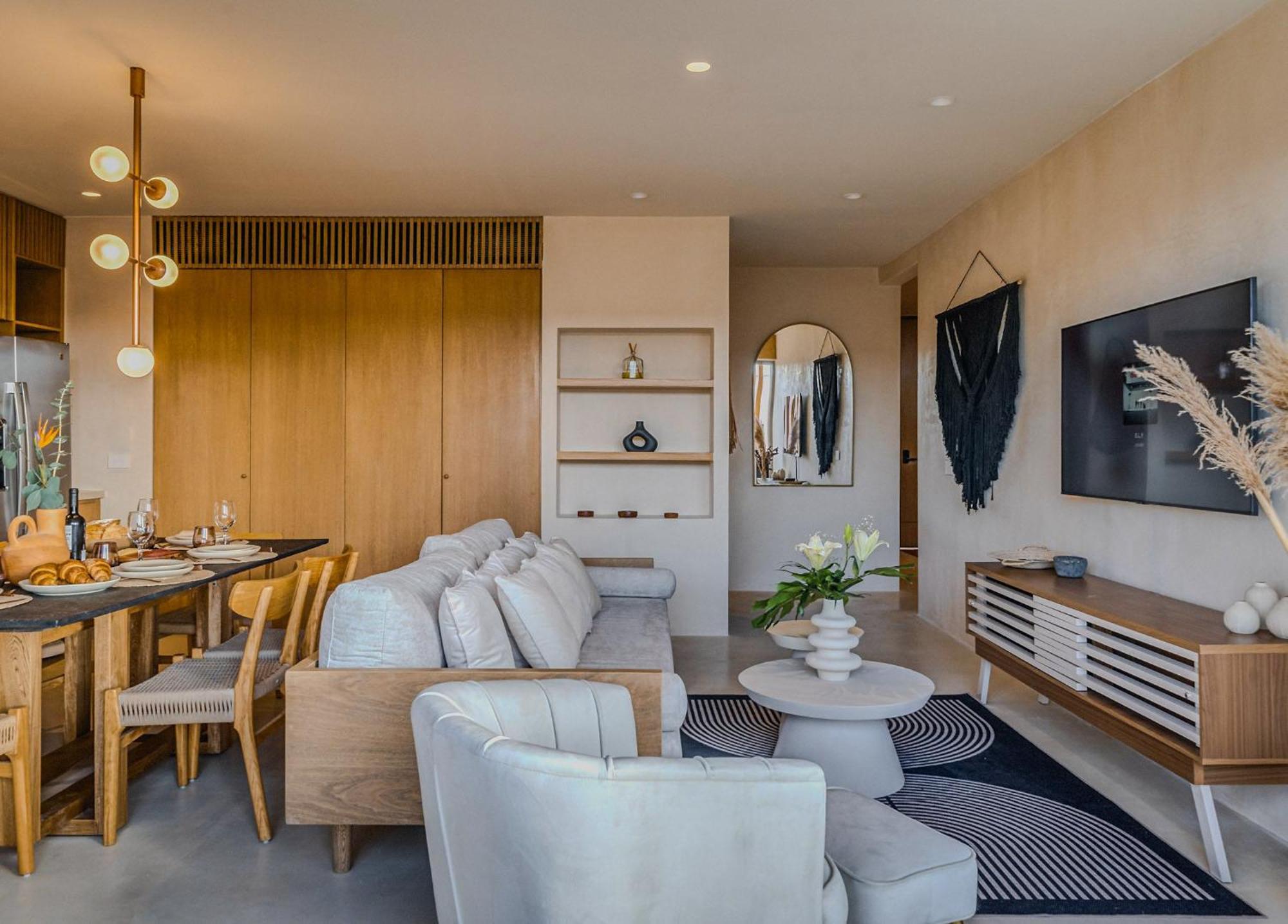 Heavenly 3br Ph W Private Pool, Gym, Yoga Class Apartment *