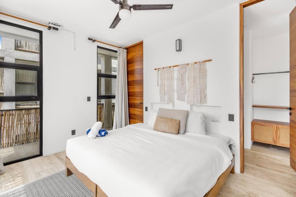 Apartment Lux Toh Villa, Rooftop Pool, Wifi, Transport