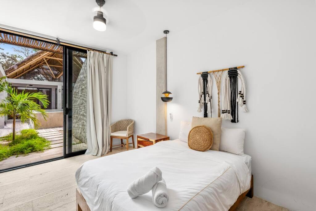 Apartment Lux Toh Villa, Rooftop Pool, Wifi, Transport *