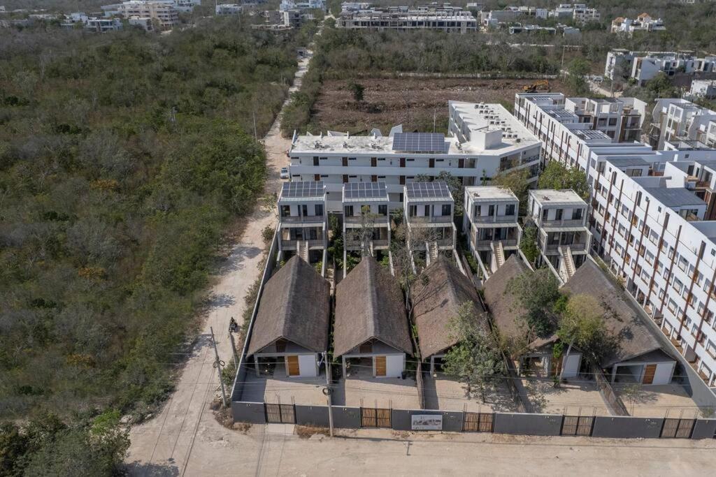 Lux Toh Villa, Rooftop Pool, Wifi, Transport *