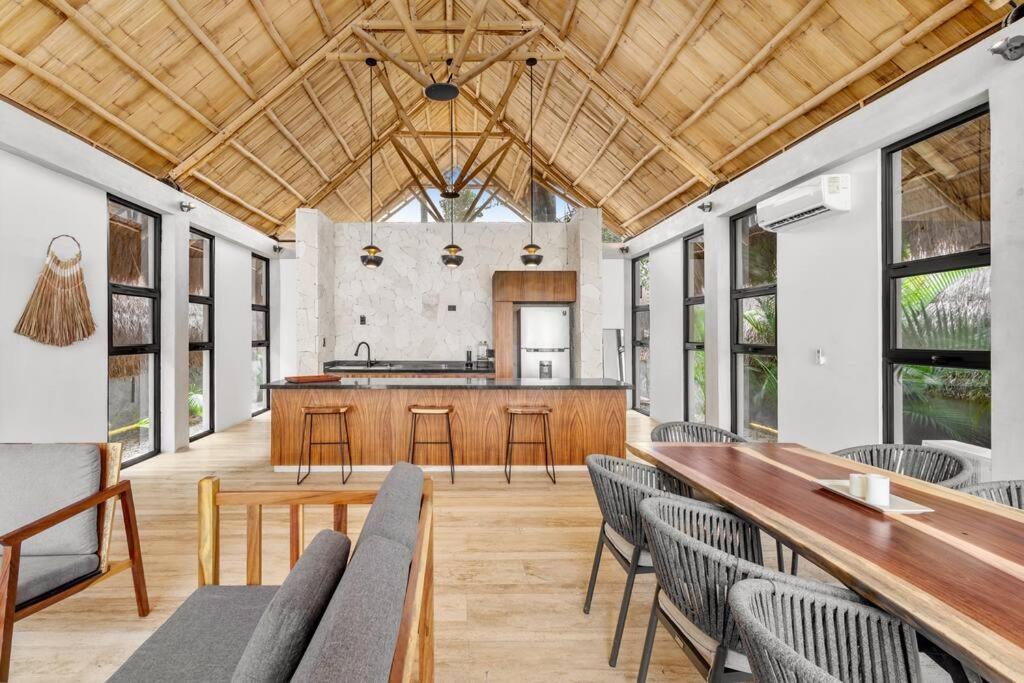 Lux Toh Villa, Rooftop Pool, Wifi, Transport Apartment Tulum