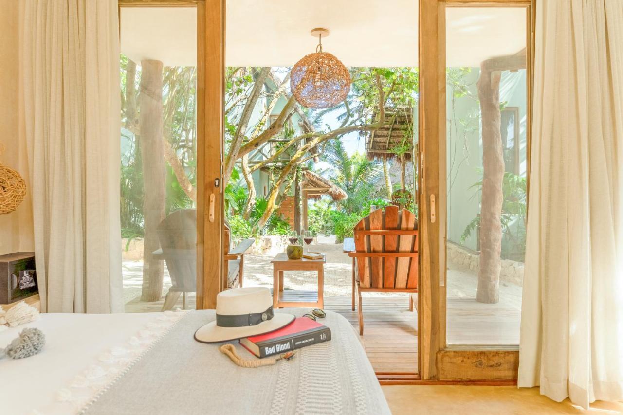 Ahau - Beachfront (adults Only) Hotel