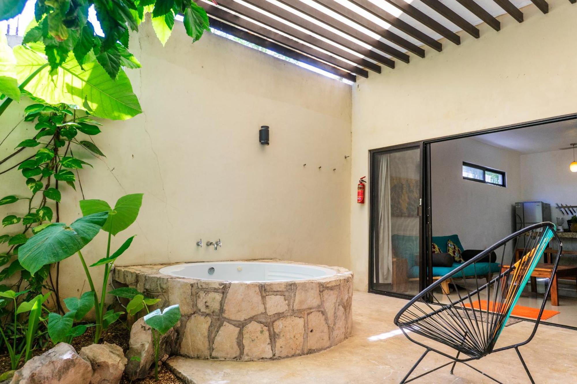 In The Heart Of - Location In Town Apartment