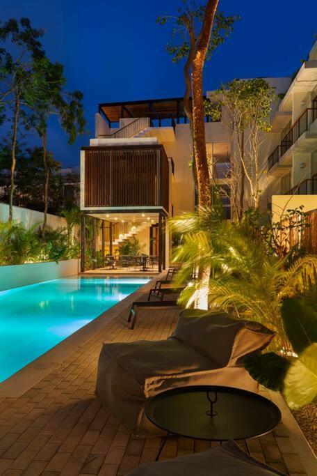 Apartment Modern W Balcony & Pool La Veleta, - - A207