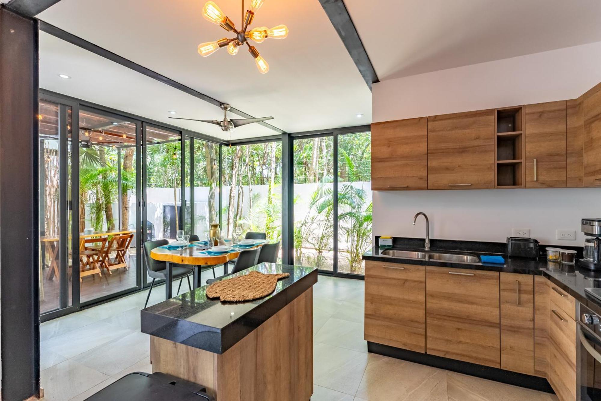 Casa & Chiit - 2 Homes With Different Shared Amenities Villa Tulum