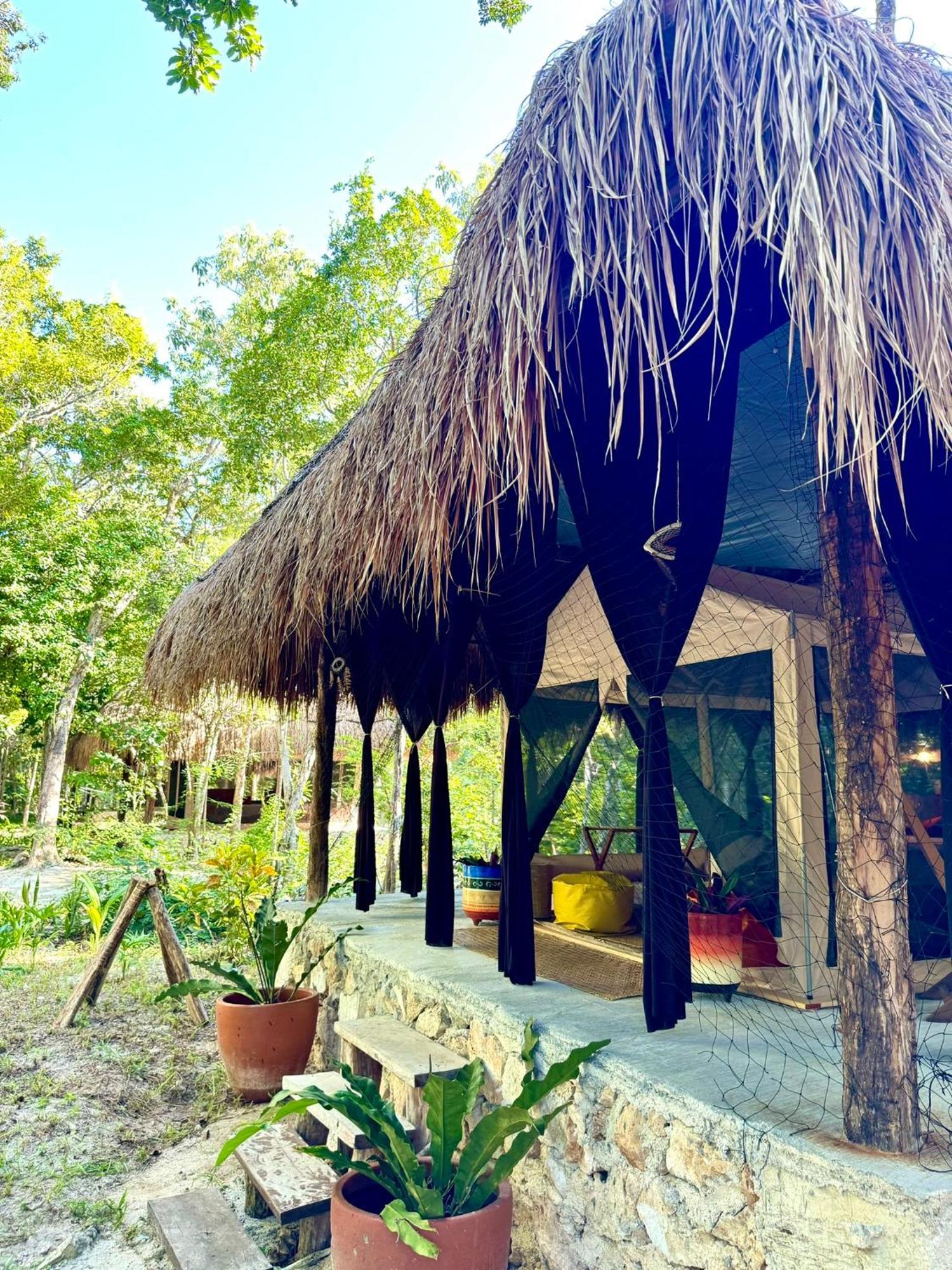 Acampamento Glamping Bunga Lotus Tulum