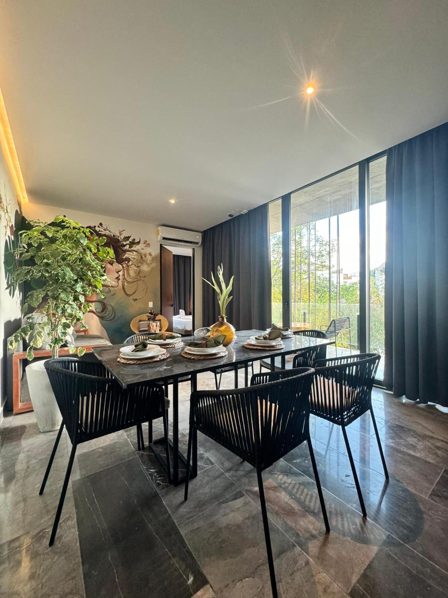 Aparthotel Iik By Groovy Stays- A Hip Condo-hotel With Wifi, Rooftop, Pool, Sleeps 6 *