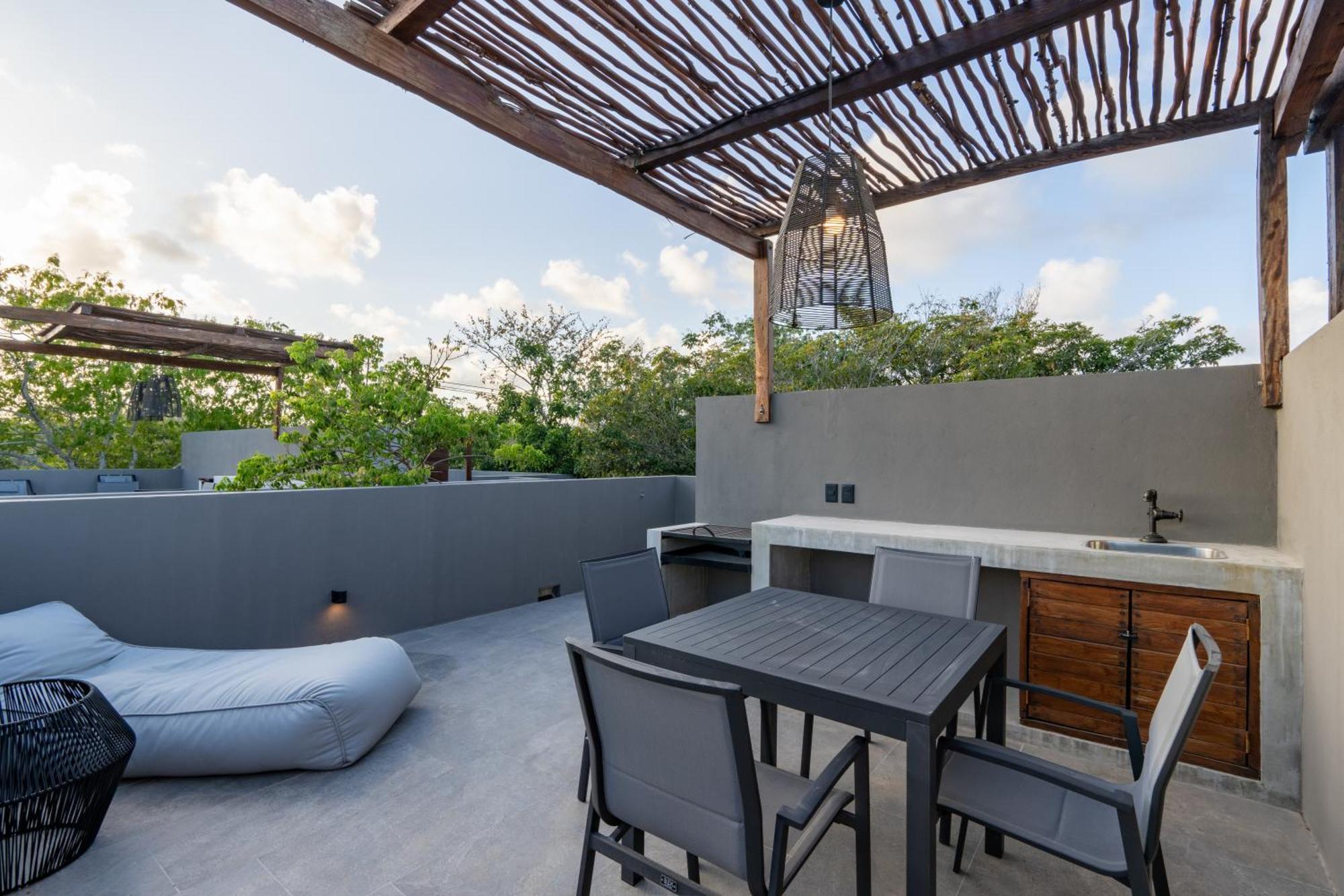 Karma De Luxe, Bassin Prive Et Rooftop *
