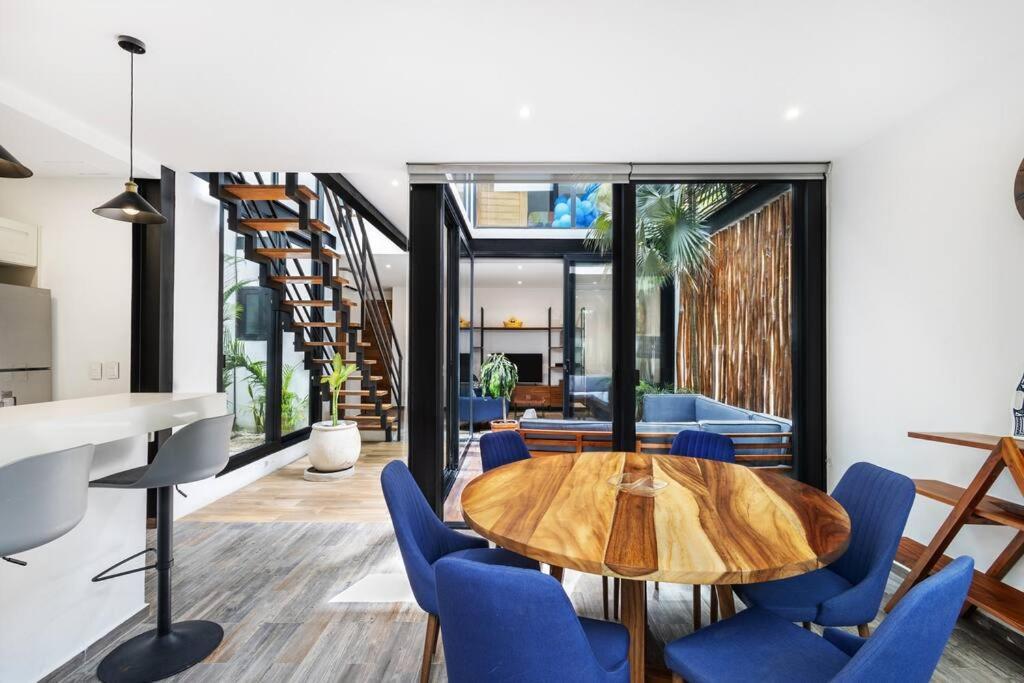 Charming Getaway At Mun With Stunning Views