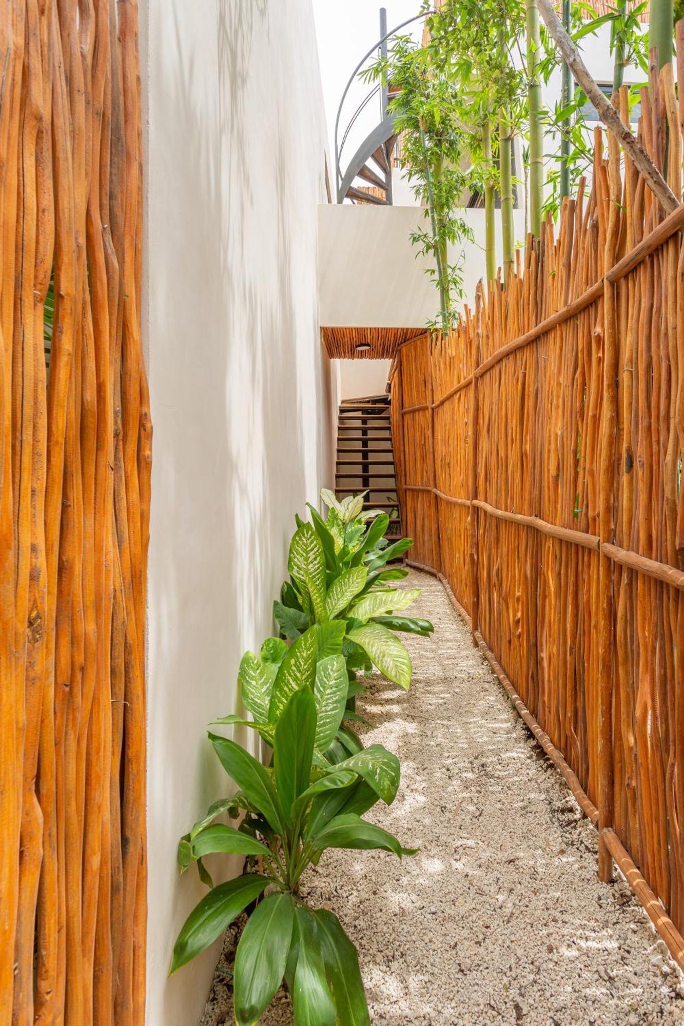 Hotel Atman Residences 5*