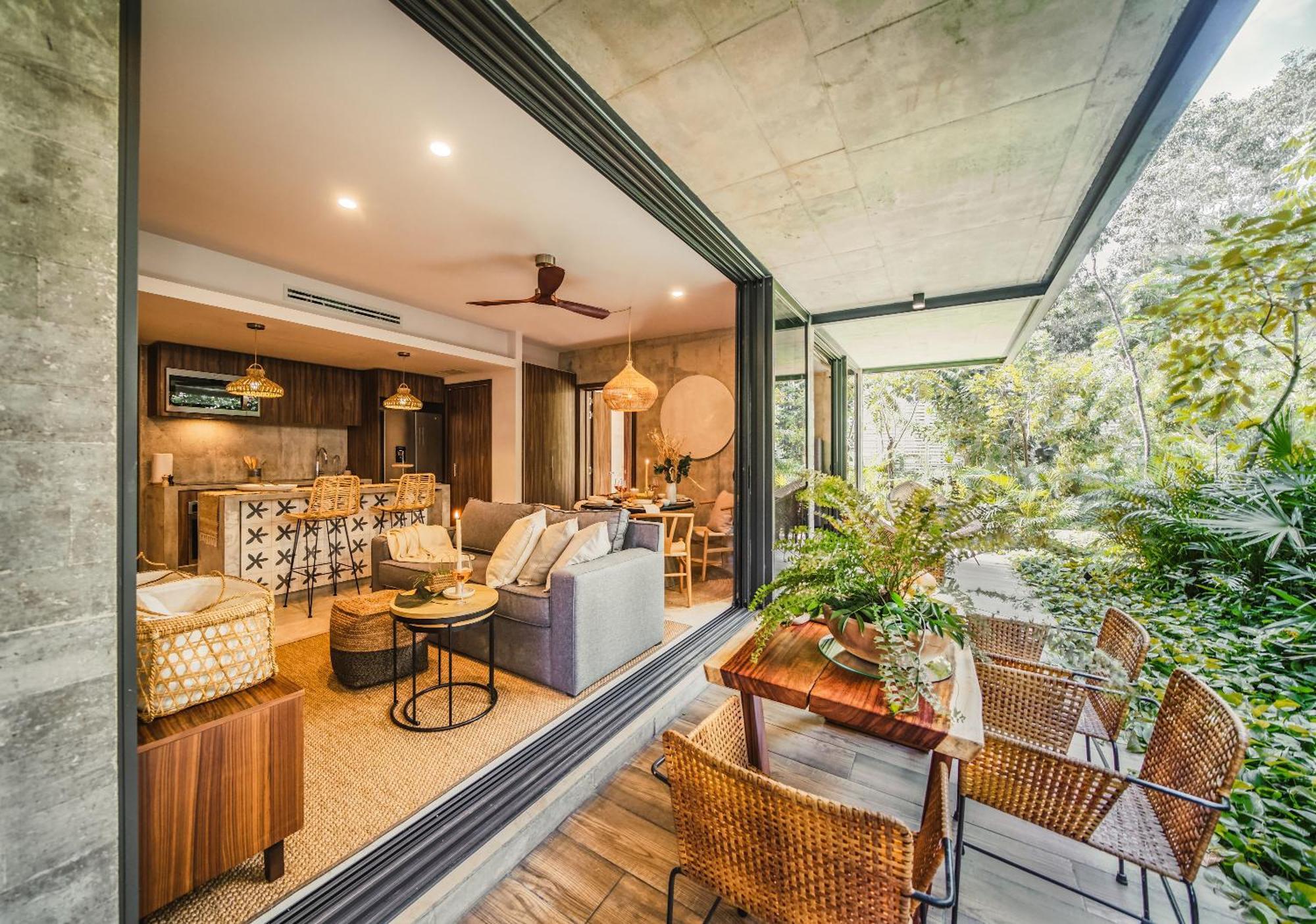 Waterworld 2br On Cenote Pools And Gym Club Apartment *