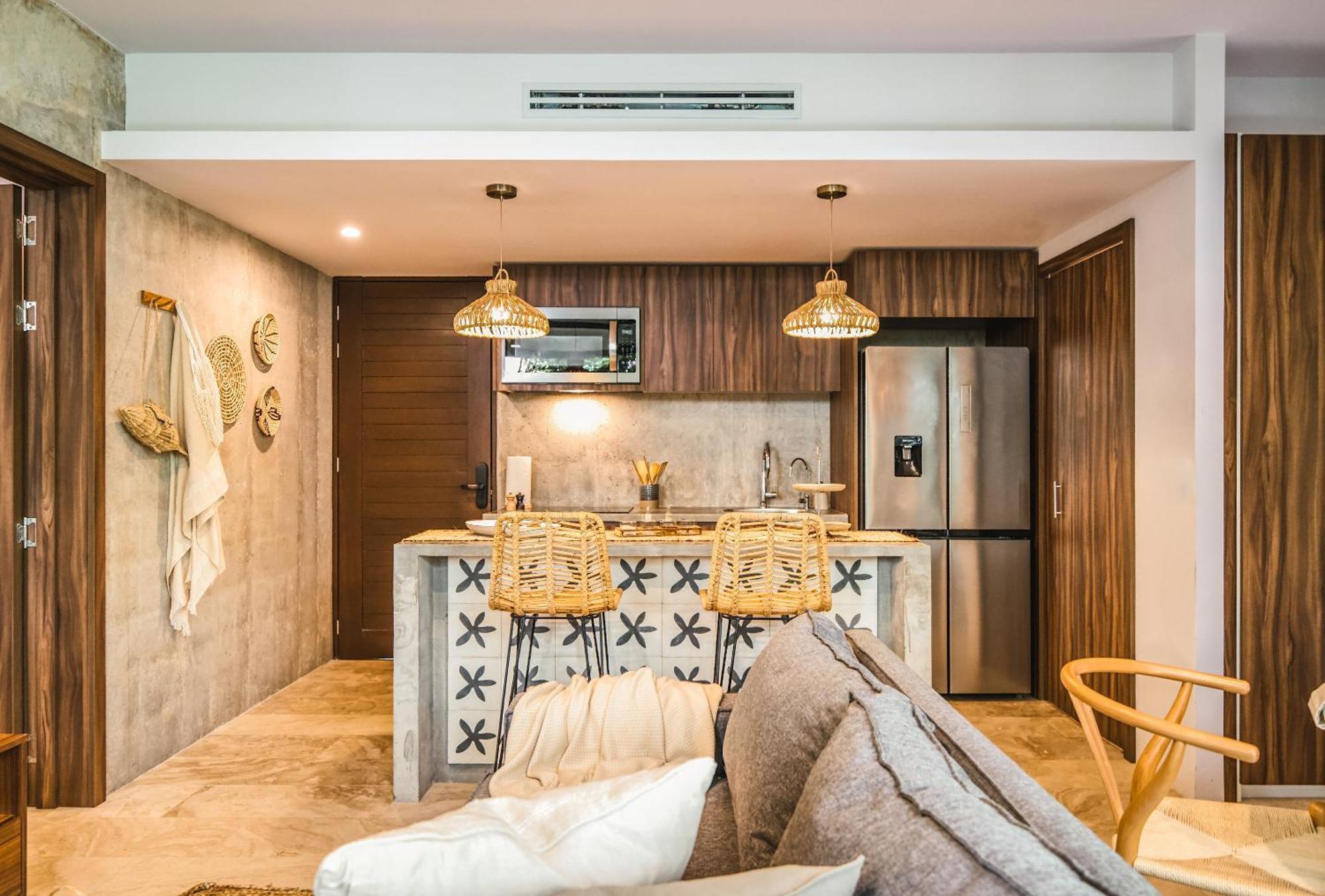 Apartment Waterworld 2br On Cenote Pools And Gym Club