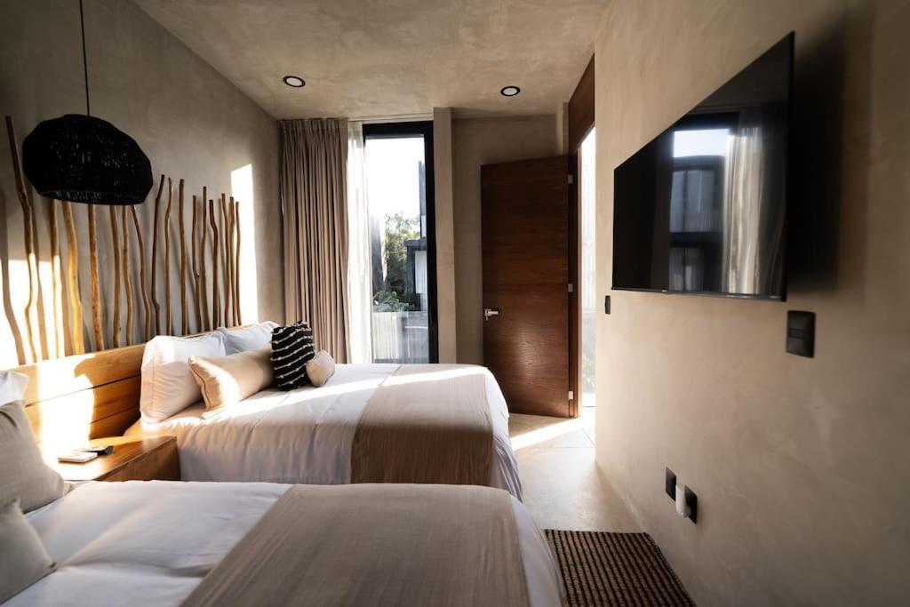 Villa Luxury Twin Villas, 4 Private Pools, 2 Rooftops, Bbq, Near Tulum