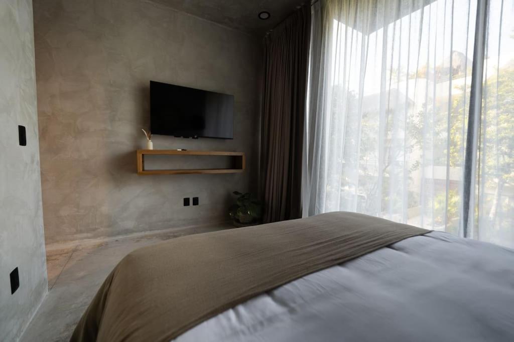 Luxury Twin Villas, 4 Private Pools, 2 Rooftops, Bbq, Near Villa *