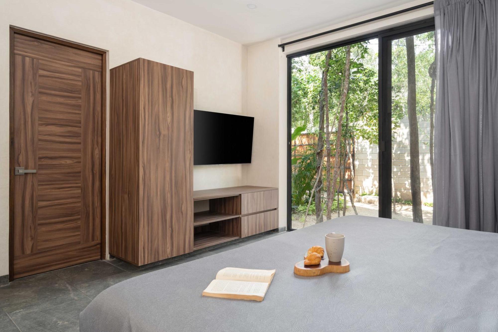 Twelve O'clock - Luxury Villa Tulum