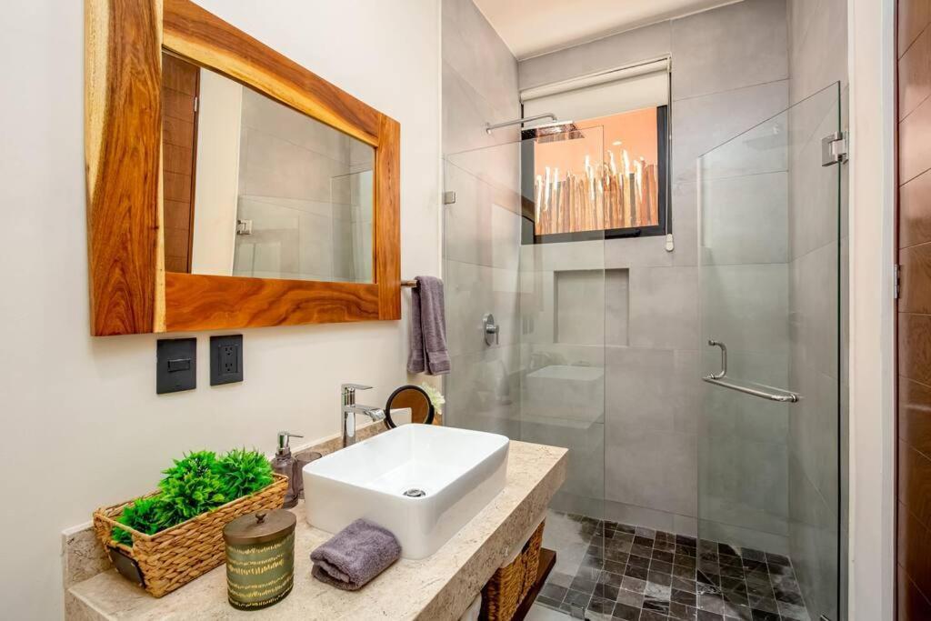 Savia Oasis Tranquil Escape Apartment