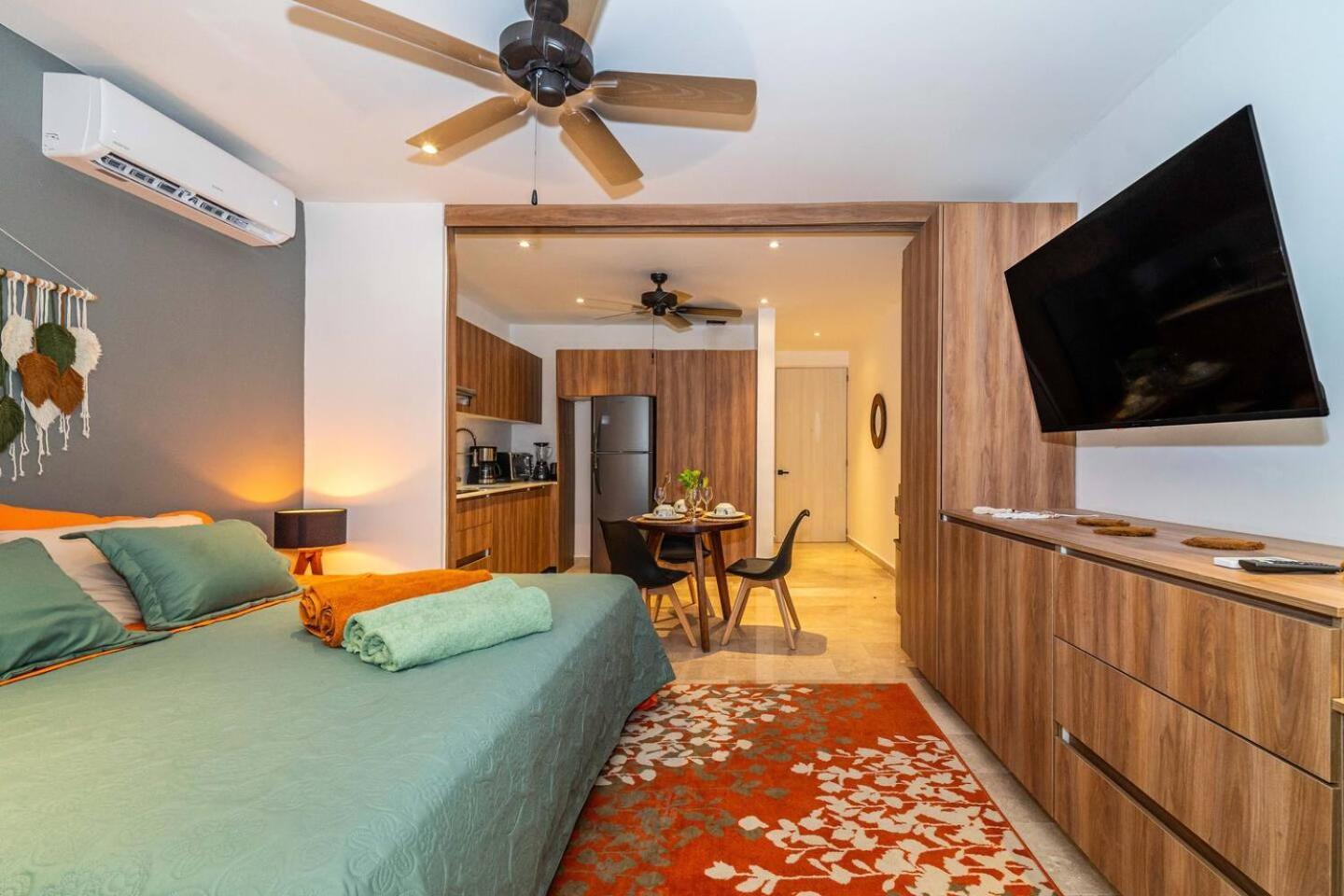 Holiday home King With Private Balcony, Rooftop Pool, Gym Tulum