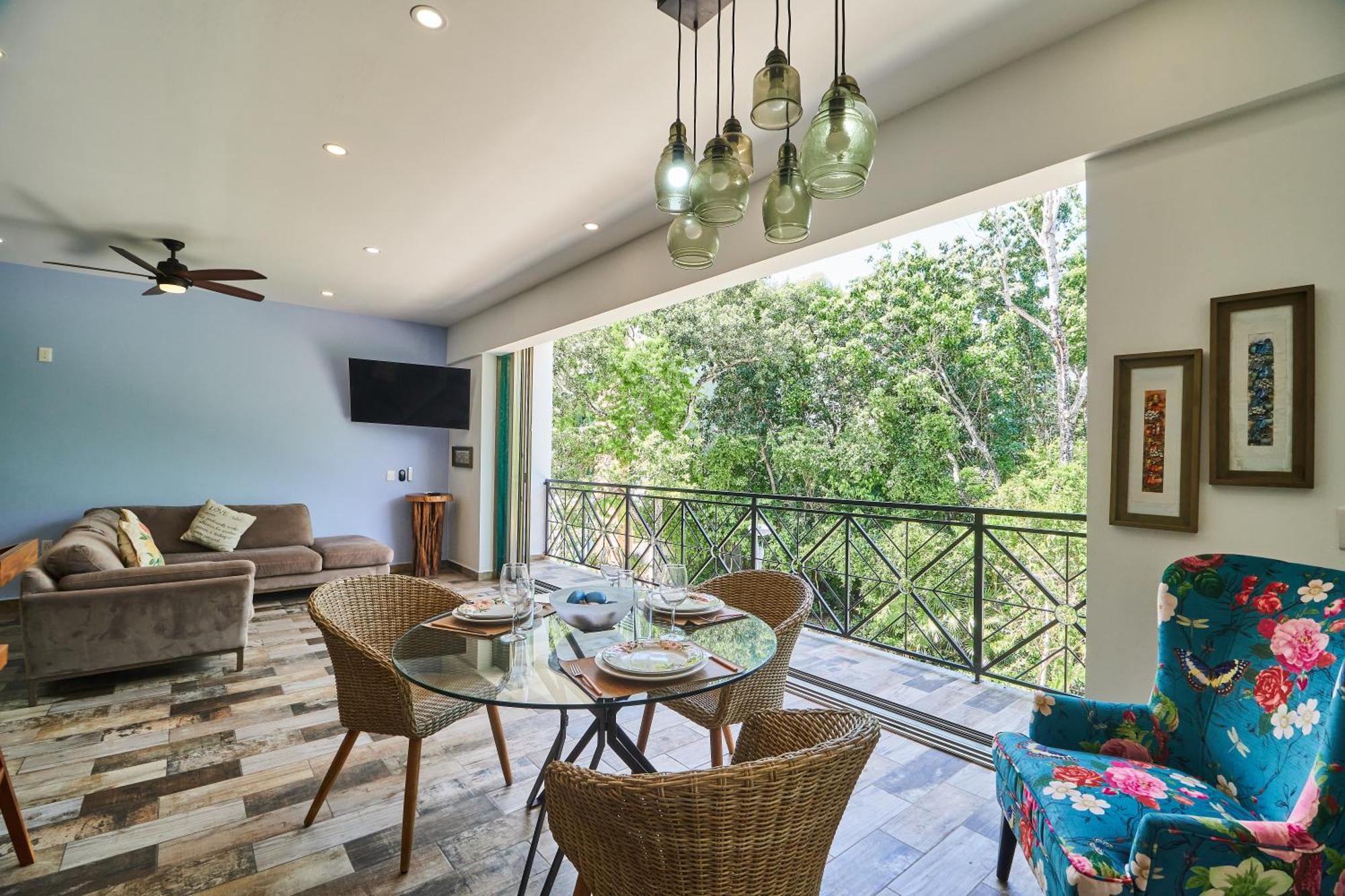 Unwind At Magdalena, Private With 3 Bedrooms, Rooftop Pool And Fast Wi-fi For Digital Nomads Сasa de vacaciones