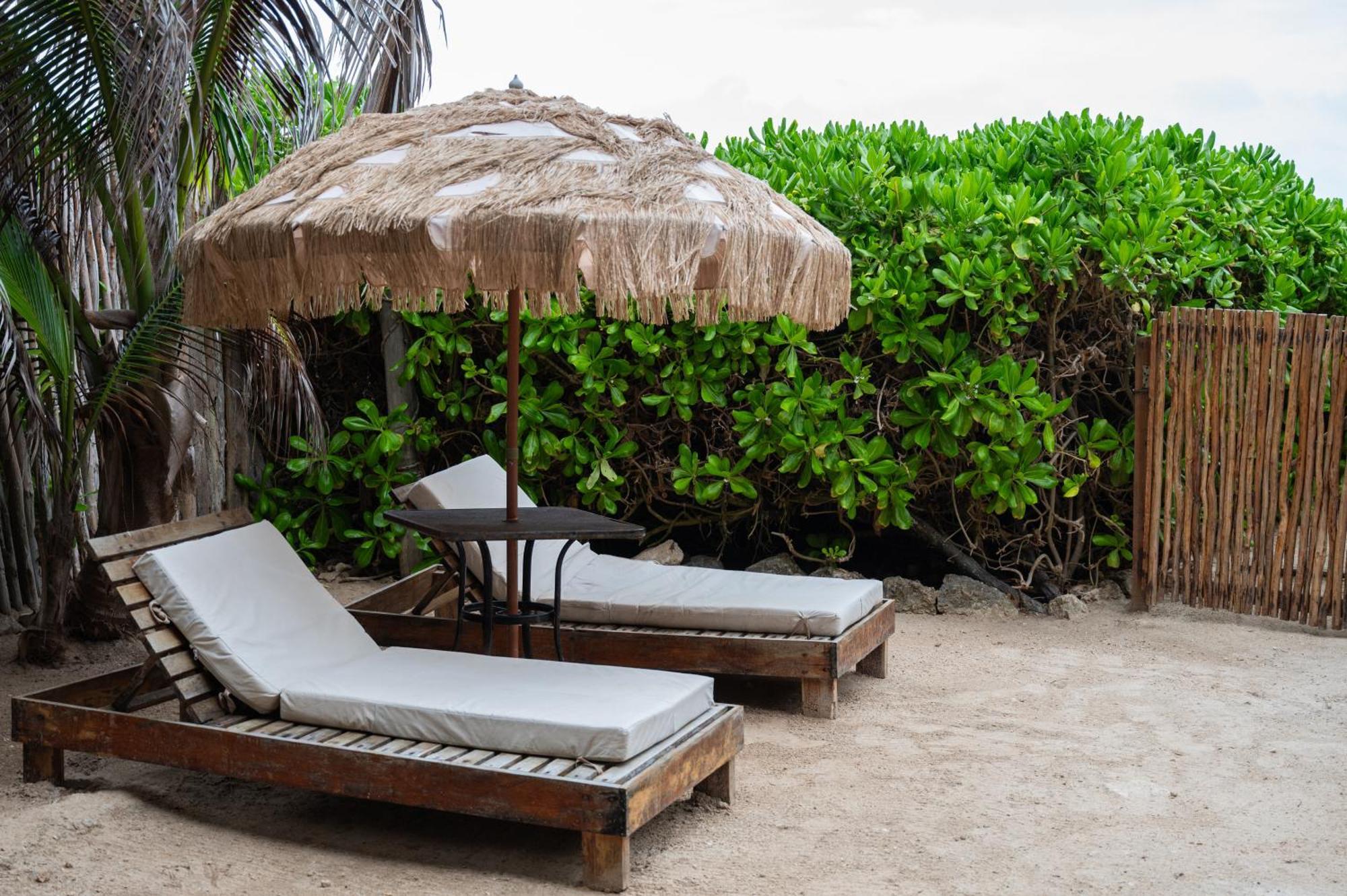 Hotel Tropicalito On The Tulum