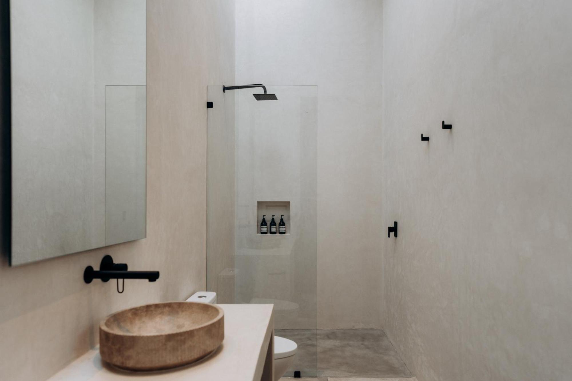 Lev - Celebrated Architectural Designer