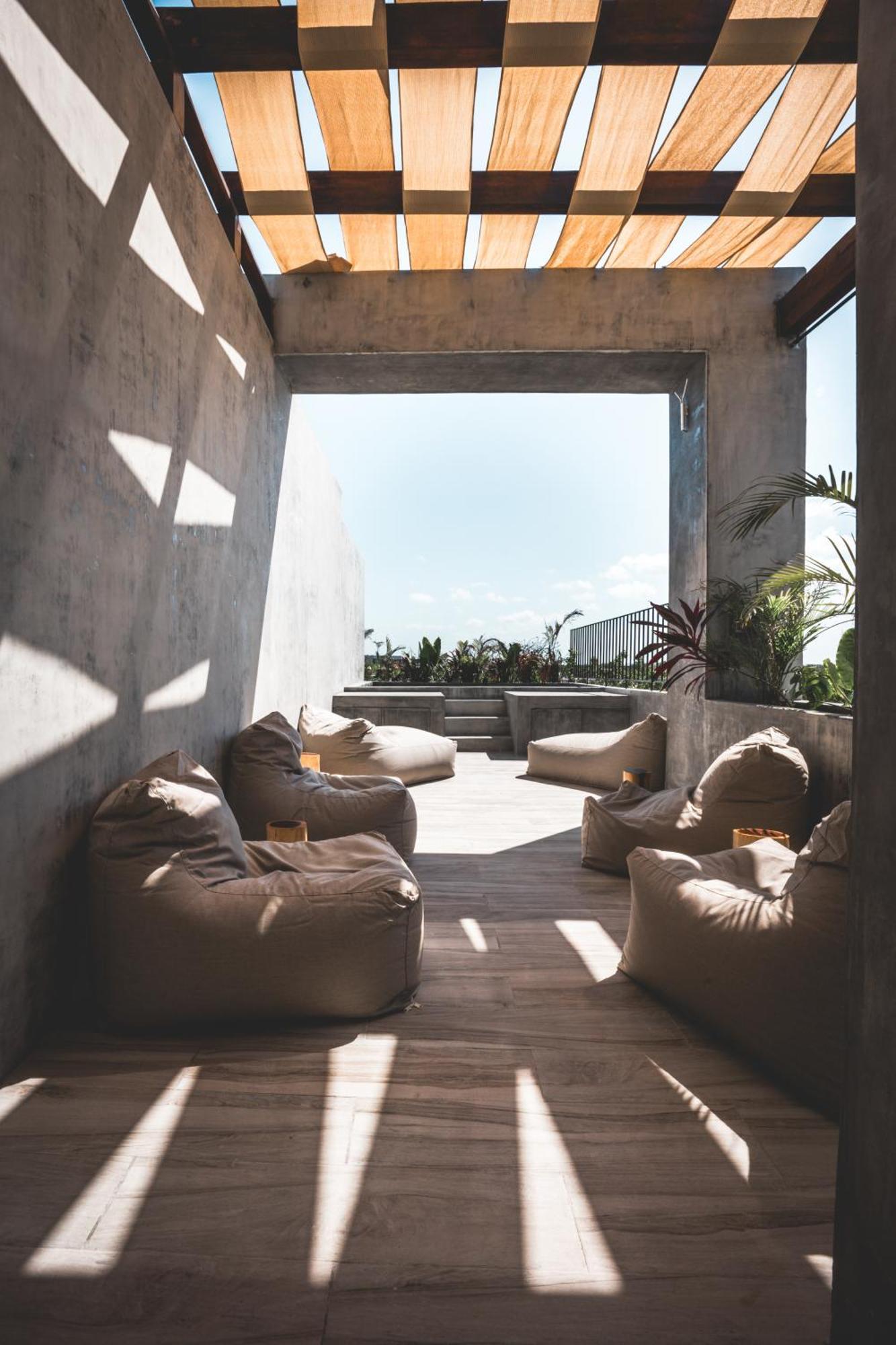 Aparthotel Urbano By Sundara *