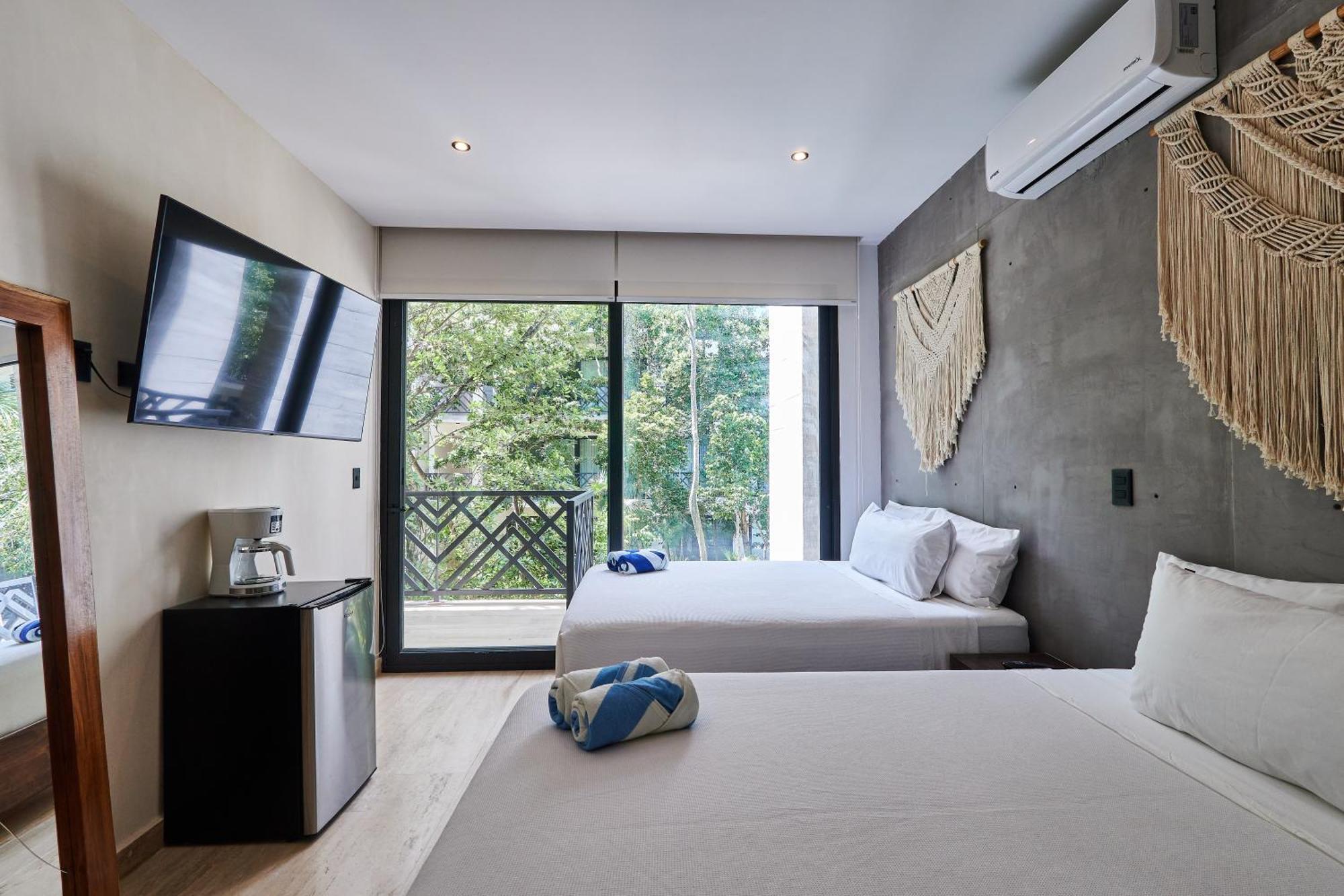 Tulum Escape - Stylish Pool, Gym & Parking Apartment Tulum