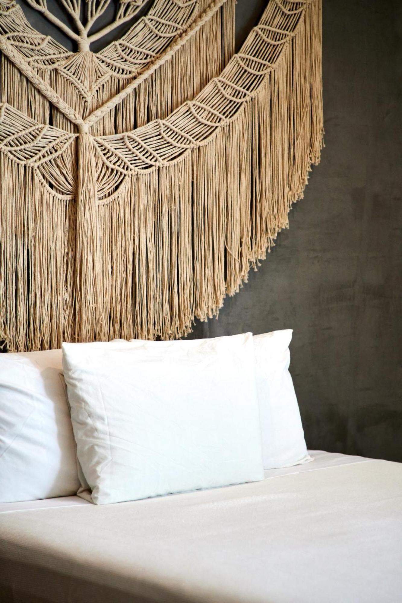 Familyfriendly Environment With Safety & Amenities Tulum