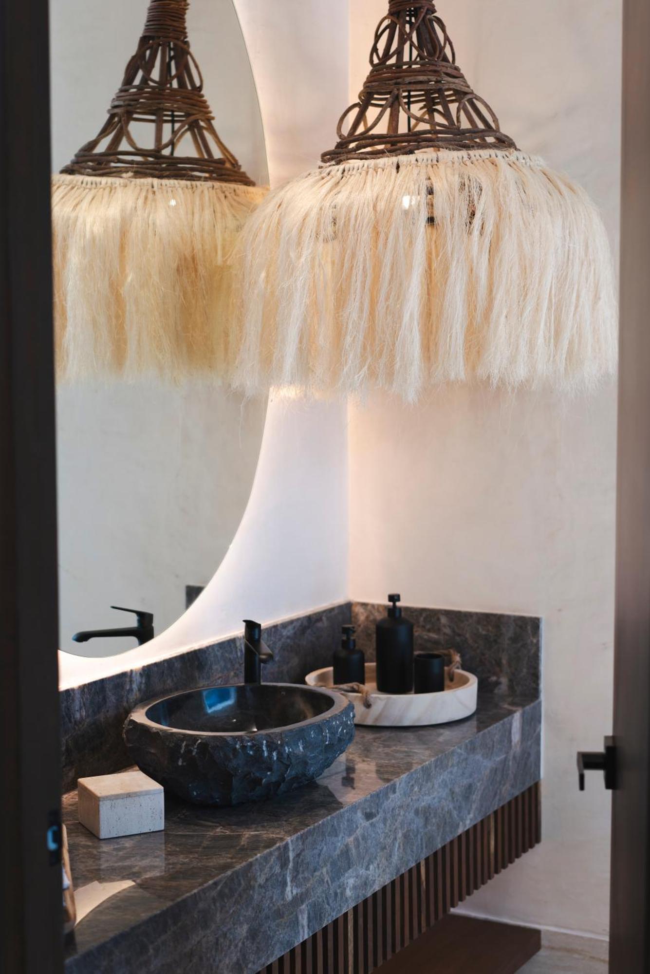 Trobbu Boutique Collection