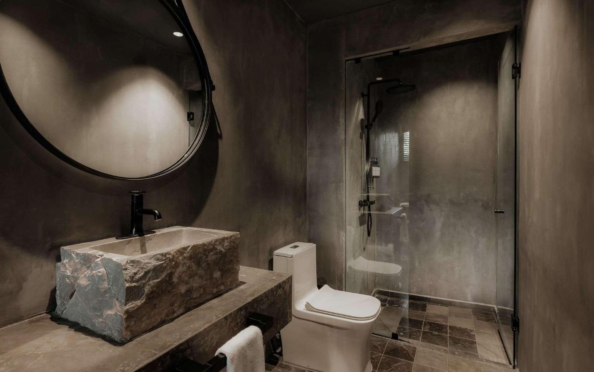 Barneys New York Residences White *