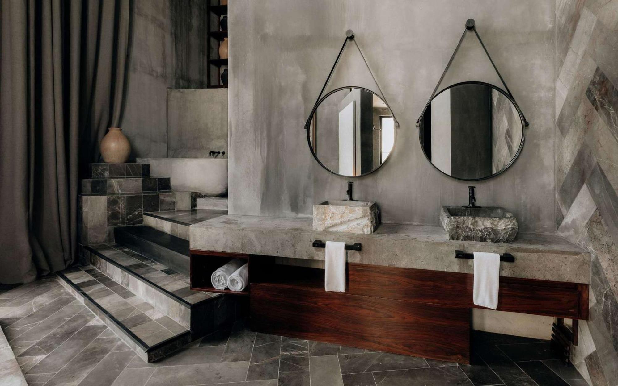Barneys New York Residences White *
