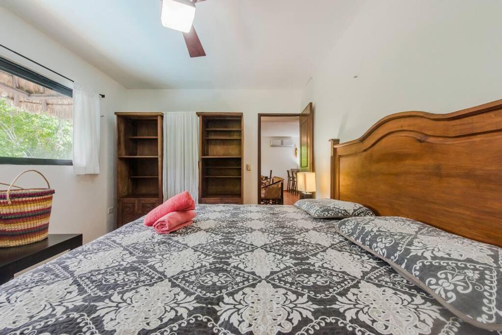 Villa Nicte 12 Guest 4brd *