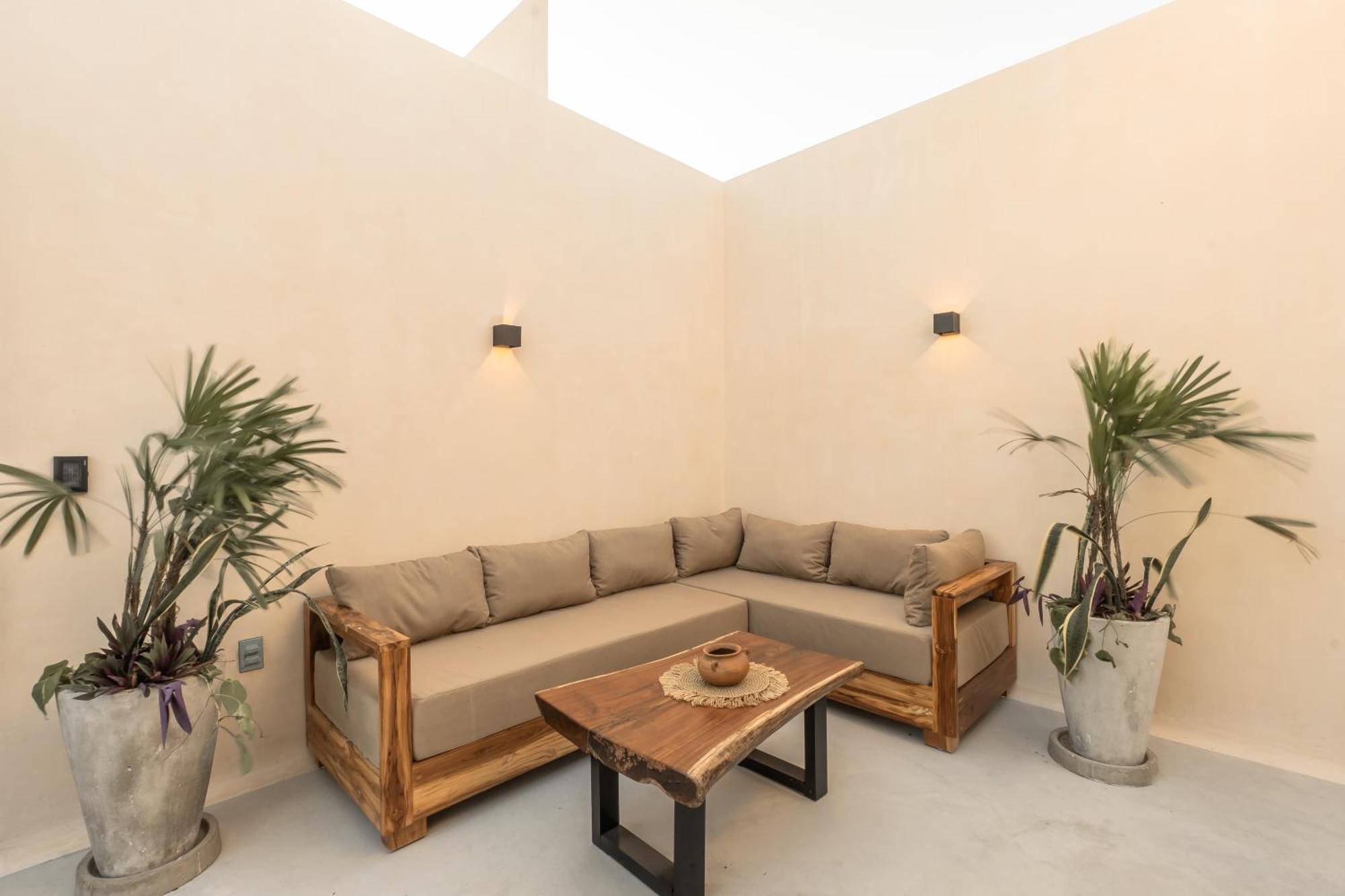 Deluxe 2-story Penthouse Pool & Bbq Rooftop *