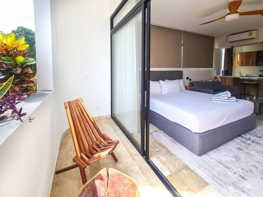 Elena 113 Comfortable