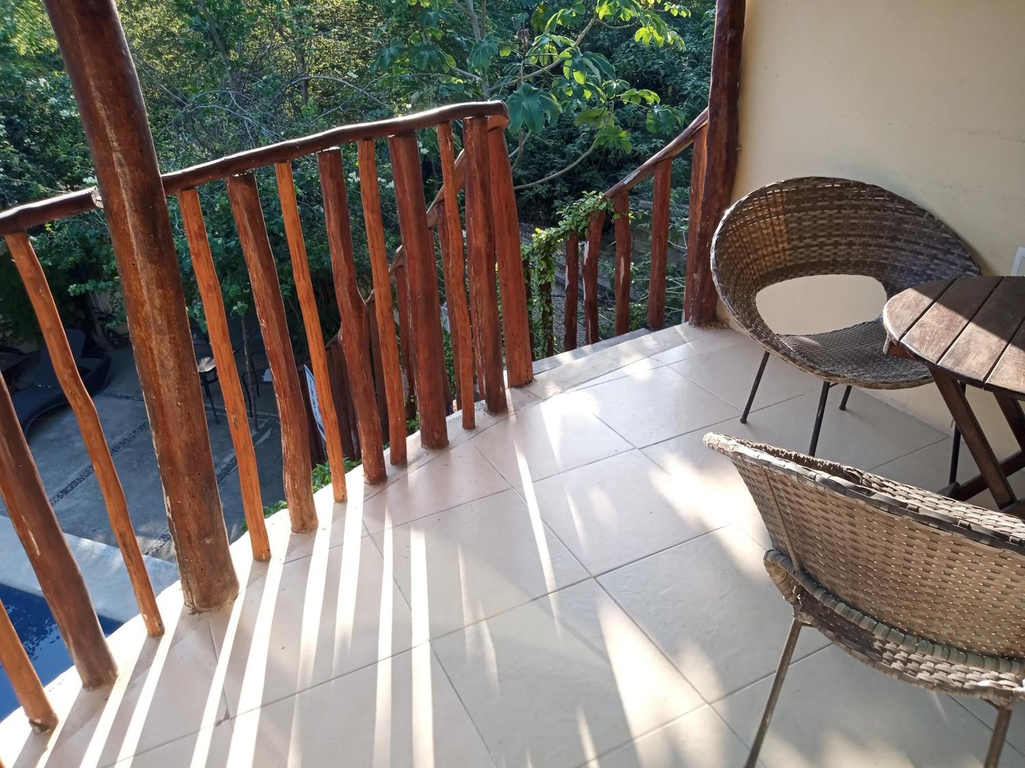 Akalan Apartahotel 4*