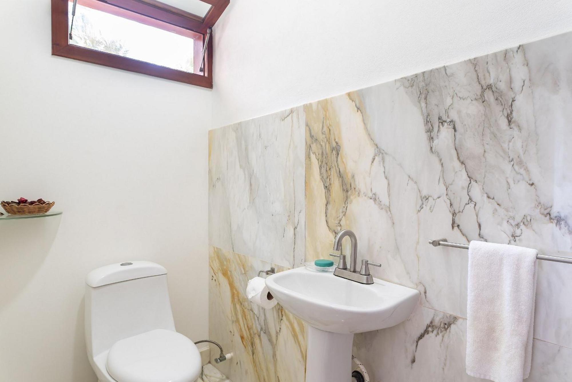 Villa Casa Nah Balam. Very Private. A Perfect Get Away! Chunyaxche