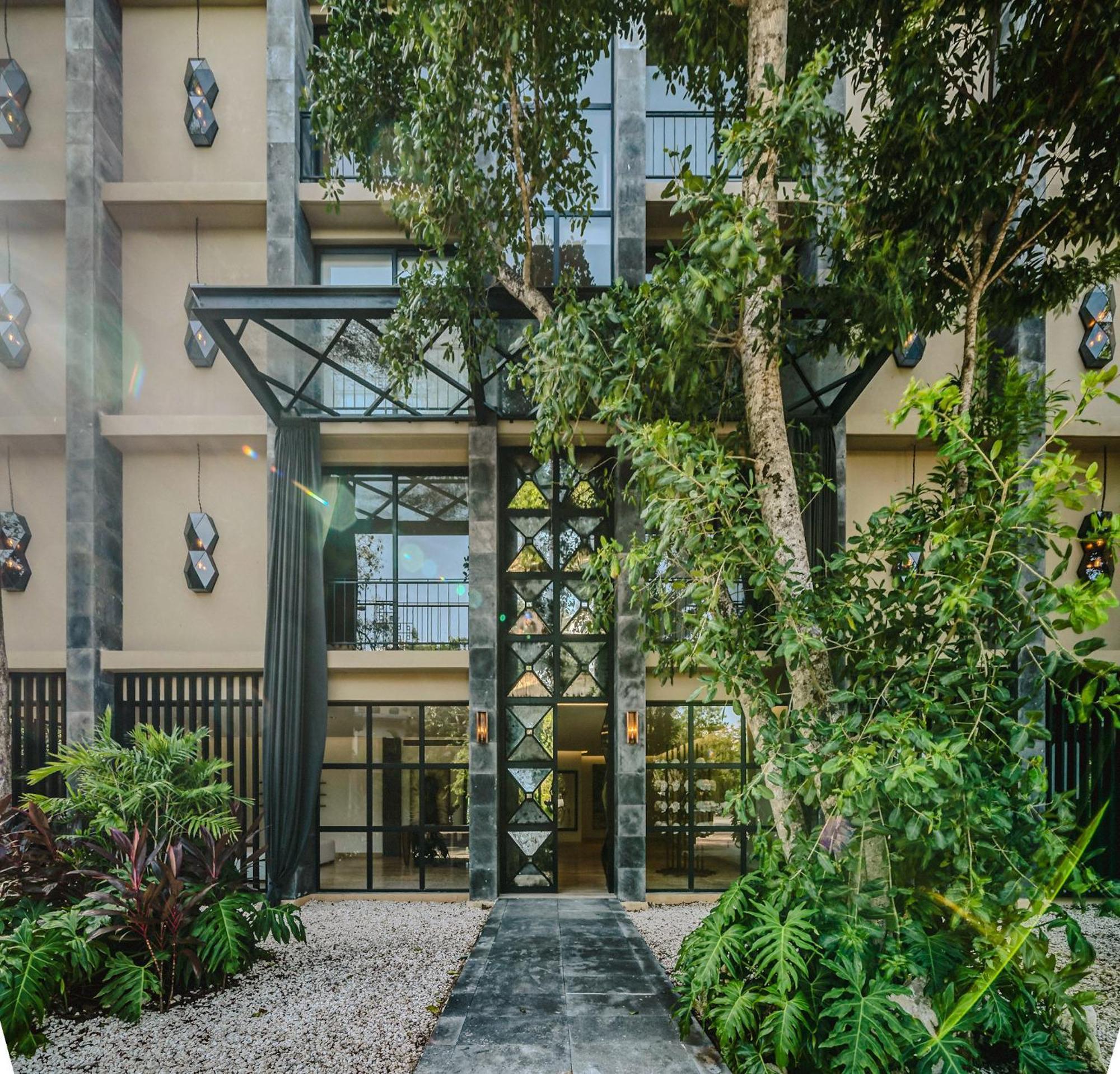 Apartment Art Design Loft With Pool, Big Gym, Spa, Hot Tub