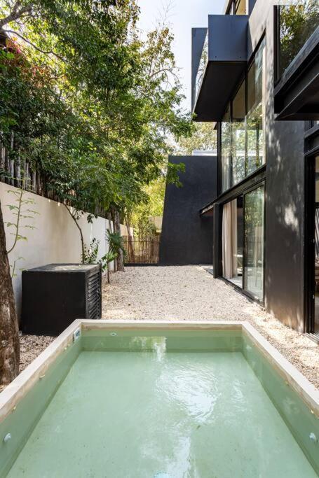 Villa De Lujo 5 Hab, Aldea Zama, Seguridad