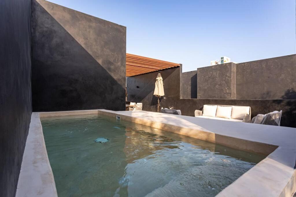 Villa De Lujo 5 Hab, Aldea Zama, Seguridad