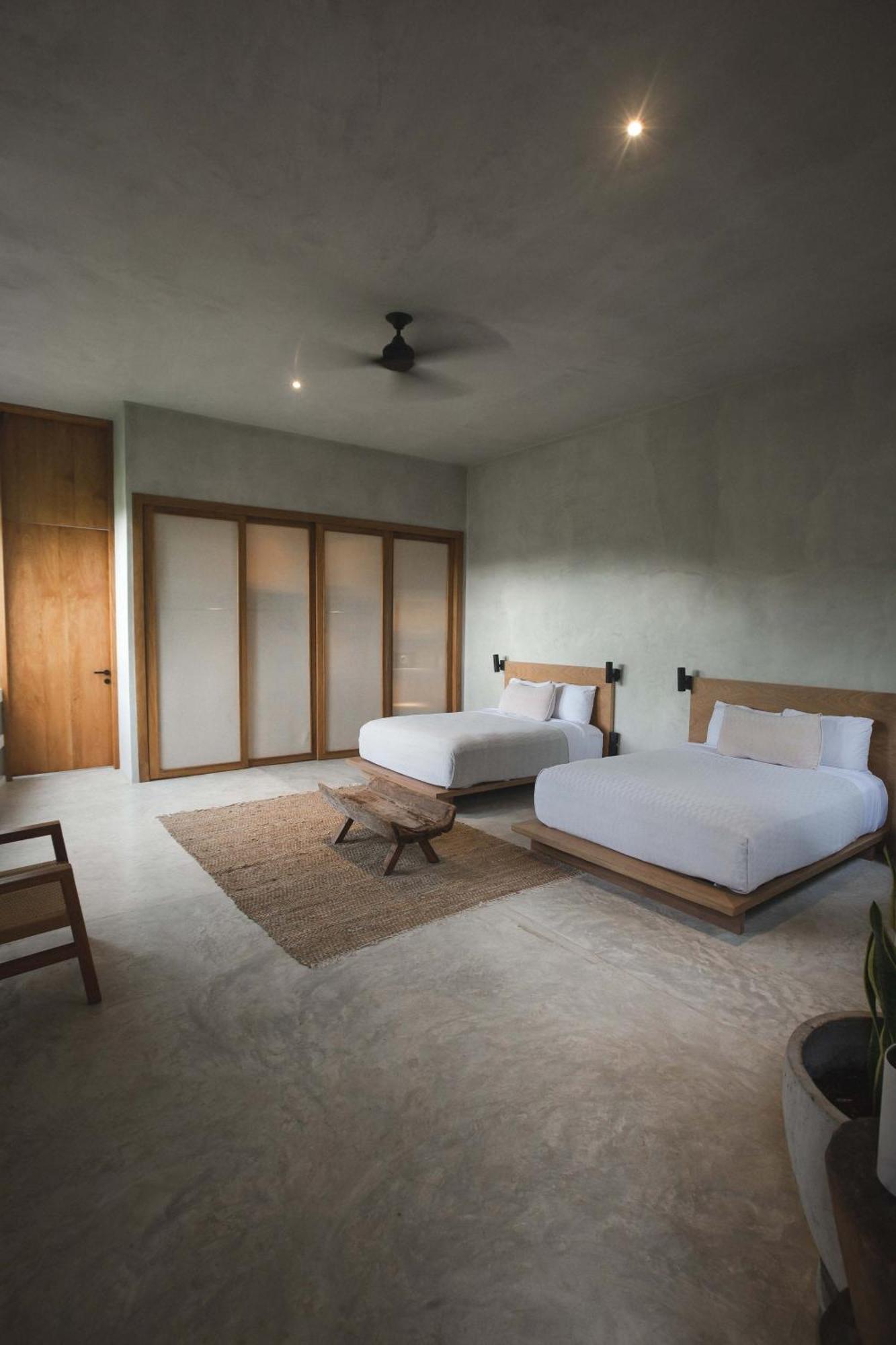 Shalva & Aviv Iconic Tulum Villas 200M Apart Pousada Tulum