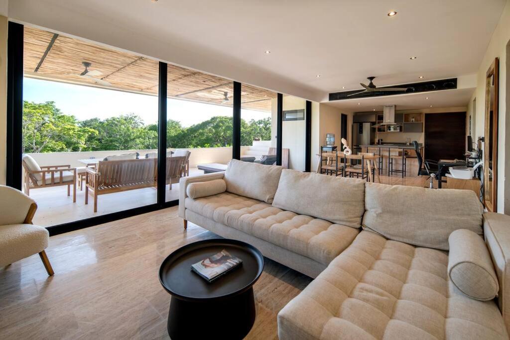 Jungle Sky Loft Apartment *