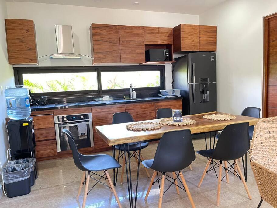 Apartment Caracol Garden In Forest Nook *