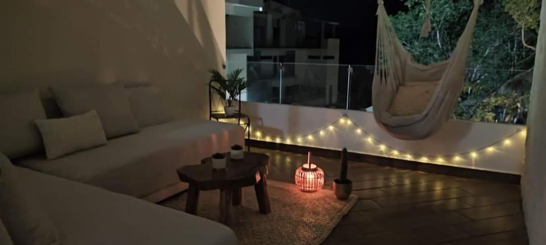 Jungle Oasis Studio: Beachside Retreat With Pool And Amenities Apartment *