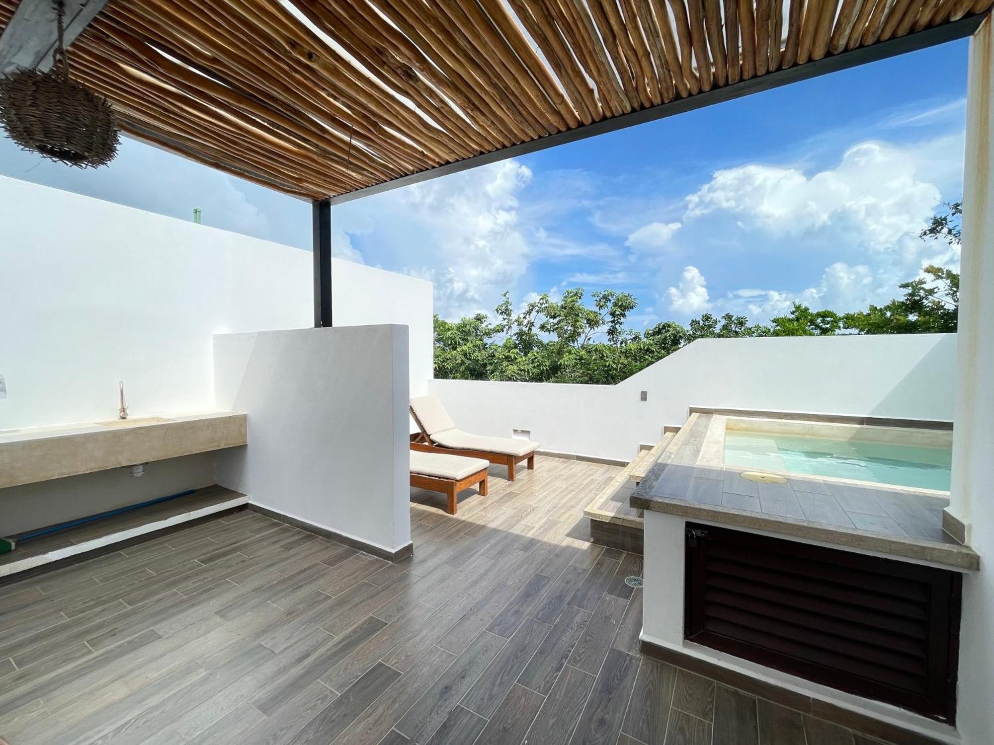 Ph8 Lux Eden In Hotel