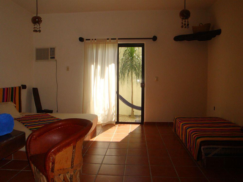 Lo Nuestro Petit Hotel